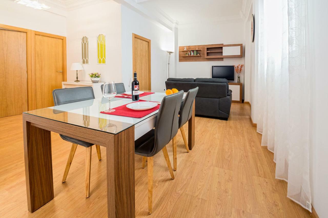 Confortable Apartamento * La Marina De Valencia Buitenkant foto