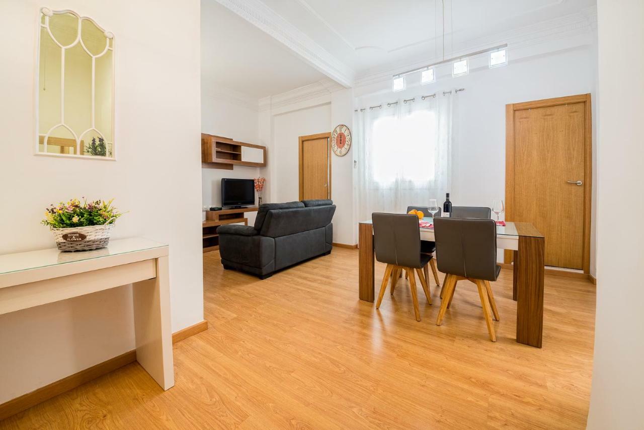 Confortable Apartamento * La Marina De Valencia Buitenkant foto